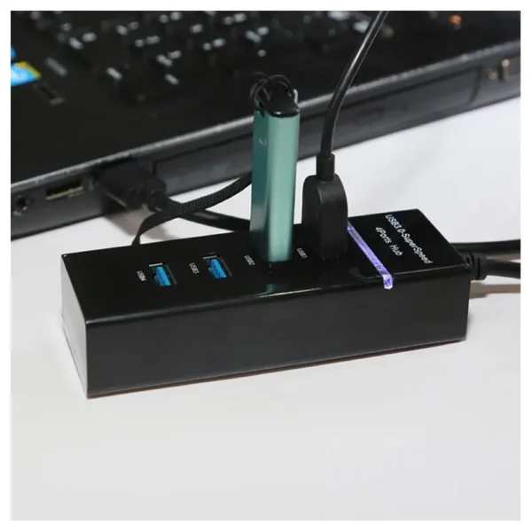 UNIVERSAL 4-PORT SUPERSPEED USB 3.0 HUB - Image 3